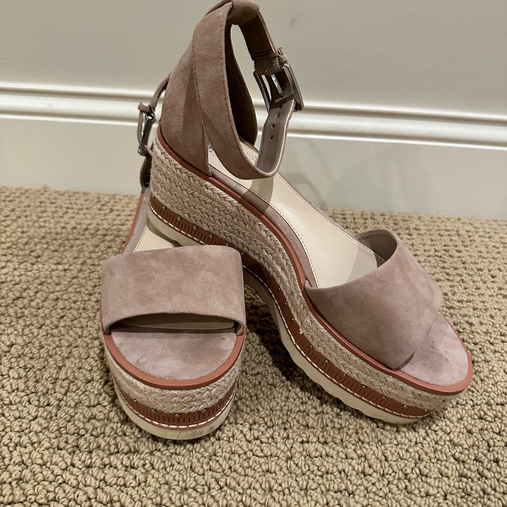 Vince Camuto Platform wedges  Size 9